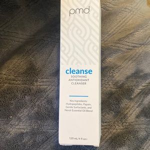 pmd cleanse soothing antioxidant cleanser